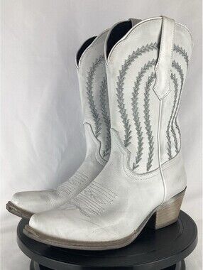 Women’s Size 8 Sterling River White Leather Western Cowboy Boots Pointed Toe